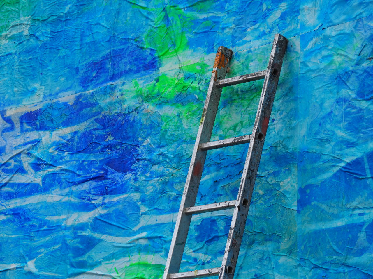 Collage « S’en éloigner à ne plus le voir » de Charlotte Denamur, Juin 2021 — M.U.R Saint-Étienne