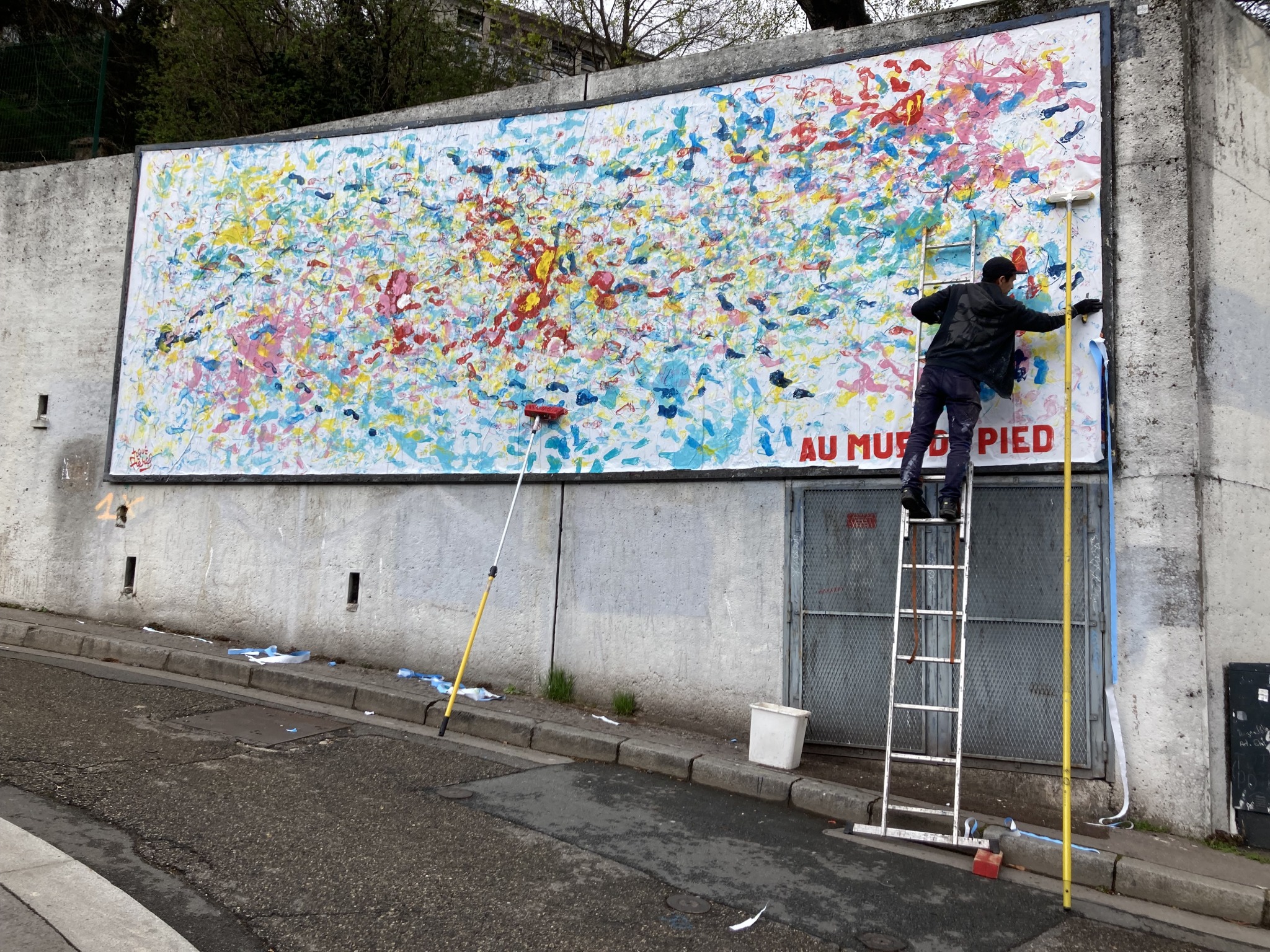 Collage de Toqué Frères, Avril 2026 — M.U.R Saint-Étienne